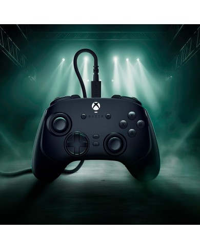 Control Alámbrico Razer Wolverine V3 Tournament Edition Xbox Series X|S, PC