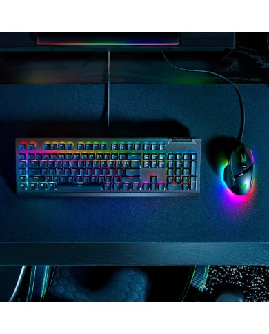 Teclado Gamer Razer BlackWidow V4 X Mecánico RGB, Switch Yellow, Español